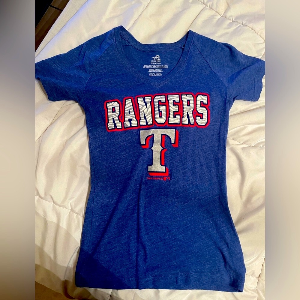 ✨TA Team Athletics Rangers shirt size M 10/12 shirt✨
